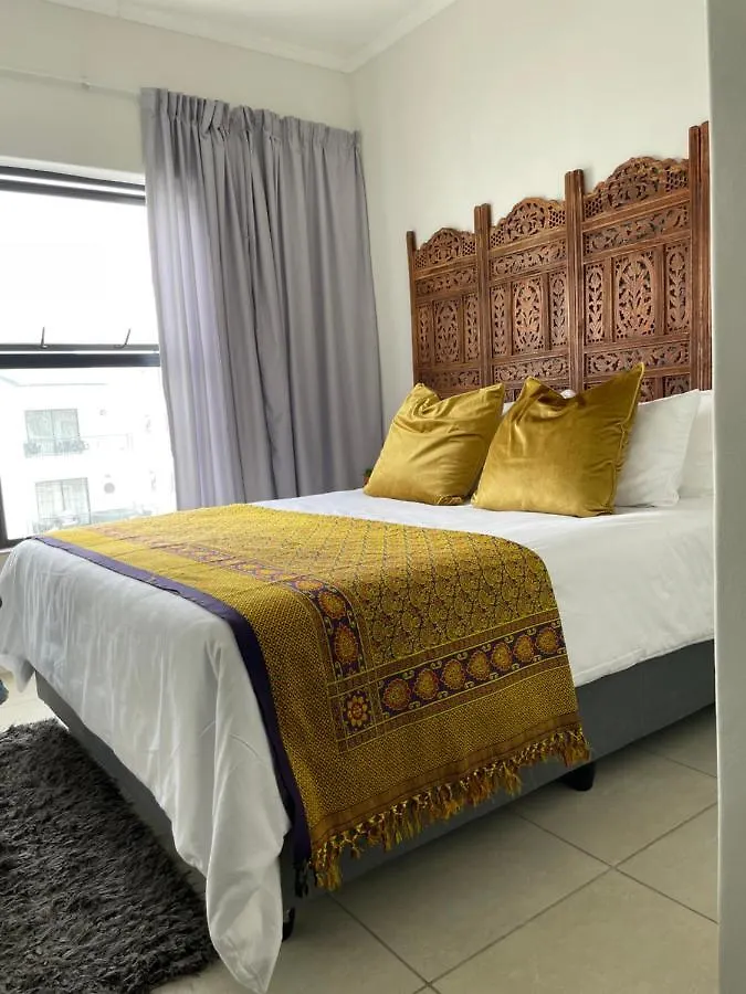417 The Sandown Cape Town Güney Afrika