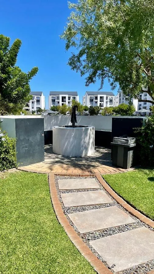 Daire 417 The Sandown Cape Town